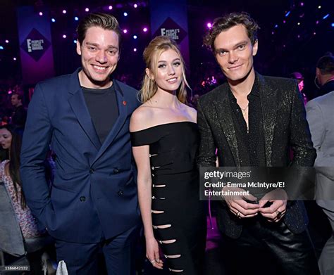 SMC — Katherine McNamara, Dominic Sherwood, Luke Baines 